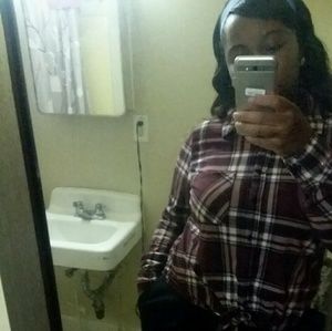 Meet your Posher, Tiasia